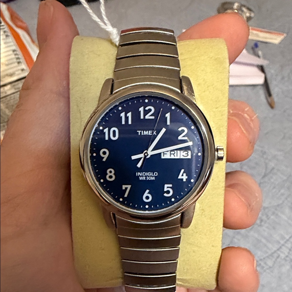 Timex watch - Stainless Steel expansion band - Blue Dial
⚠️BRAND NEW ⚠️